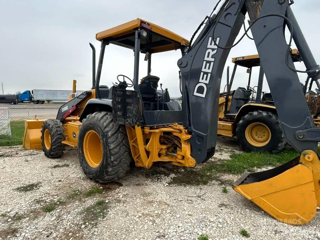 John Deere 310 SE Rendegravere