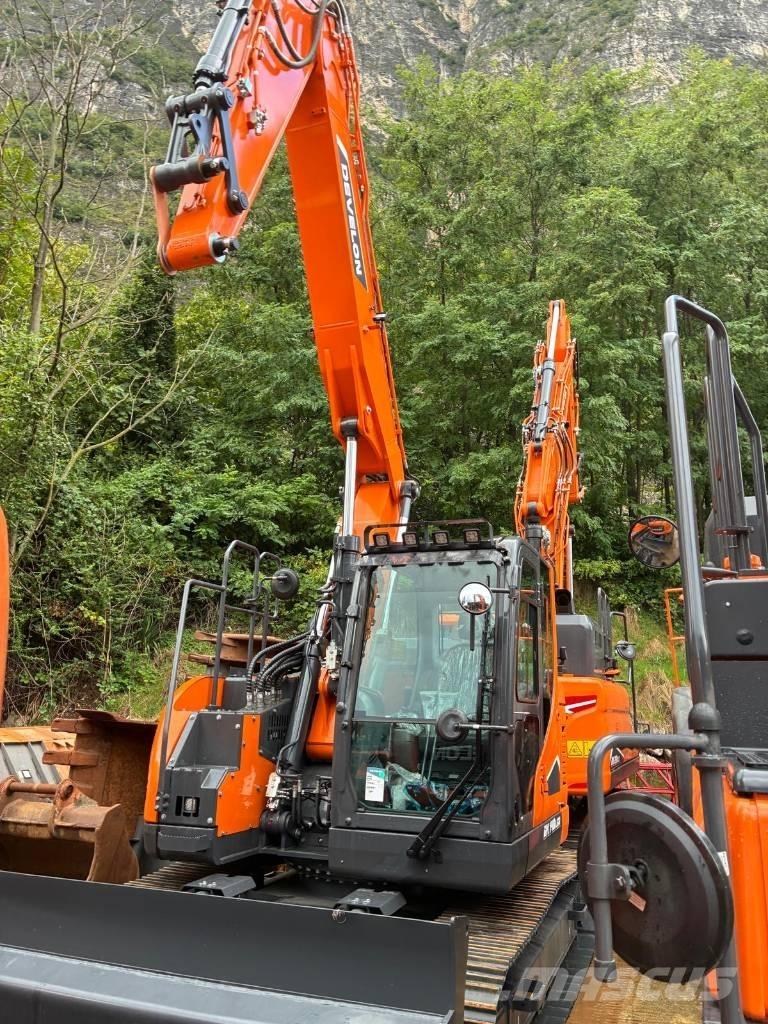 Develon DX 140 LCR-7 Gravemaskiner på larvebånd