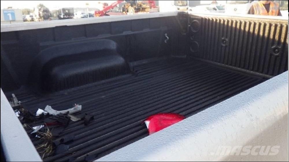 Toyota Hilux 5 Andre
