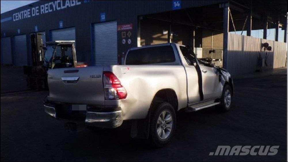 Toyota Hilux 5 Andre