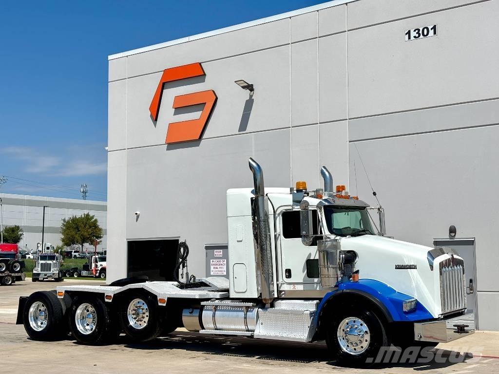 Kenworth T 800 Trækkere