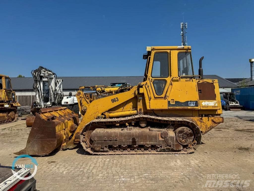 CAT 963 Larvebåndslæssere