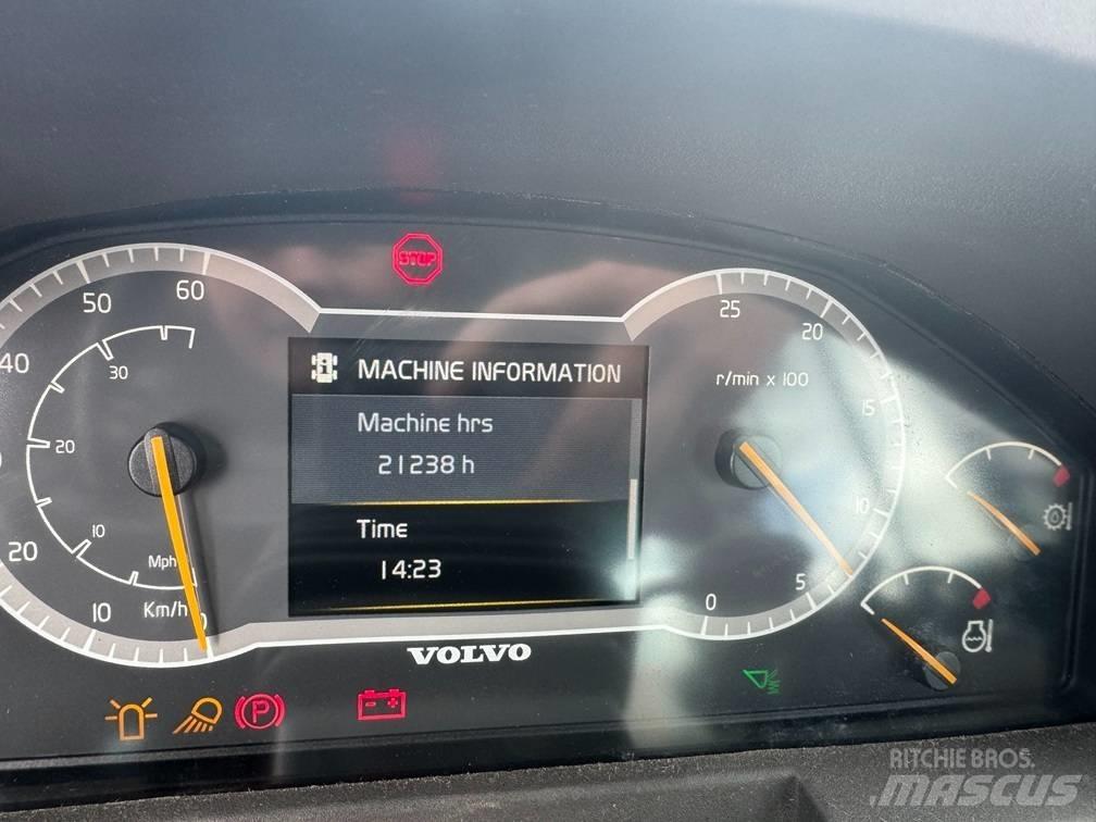 Volvo L 220 H Læssemaskiner på hjul