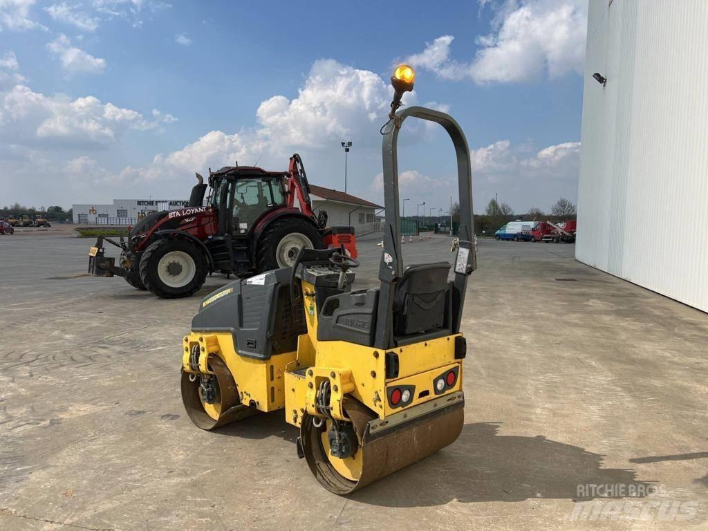 Bomag BW 100 AD M-5 Tvilling tromle