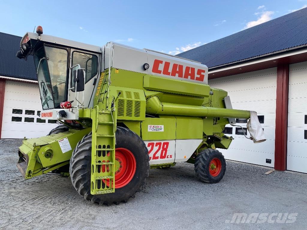 CLAAS Commandor 228 Mejetærskere