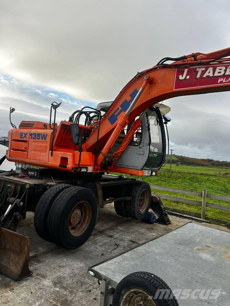 Hitachi EX 135 W Gravemaskiner på hjul