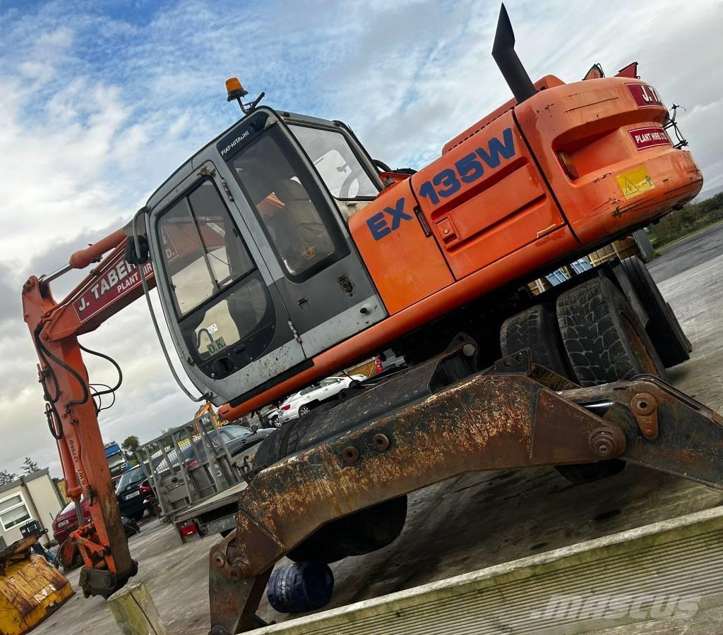 Hitachi EX 135 W Gravemaskiner på hjul