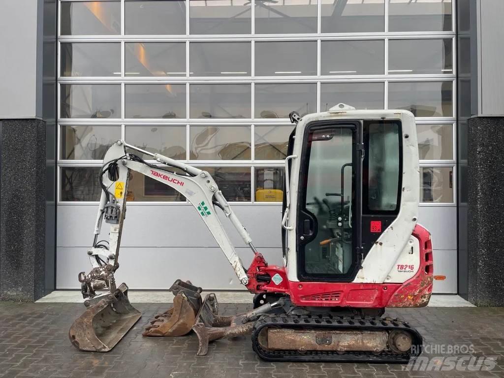 Takeuchi TB216 Minigravemaskiner