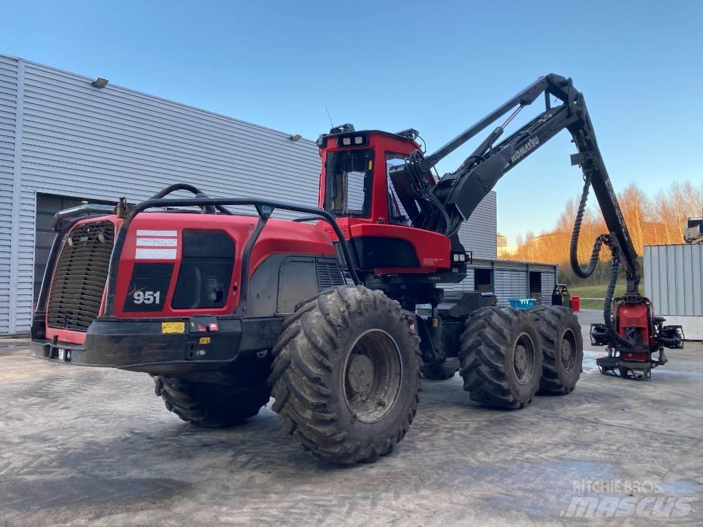 Komatsu 951 Skovningsmaskiner