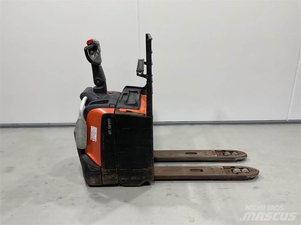 BT LPE200 El-palleløftere med platform