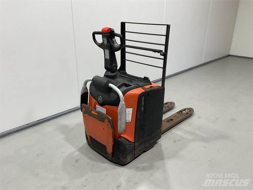 BT LPE200 El-palleløftere med platform