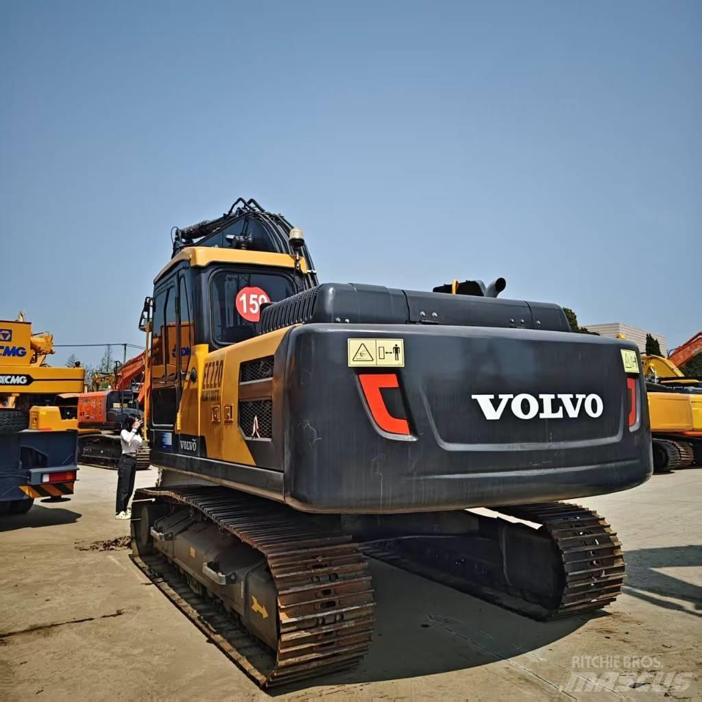 Volvo EC 220 Gravemaskiner på larvebånd
