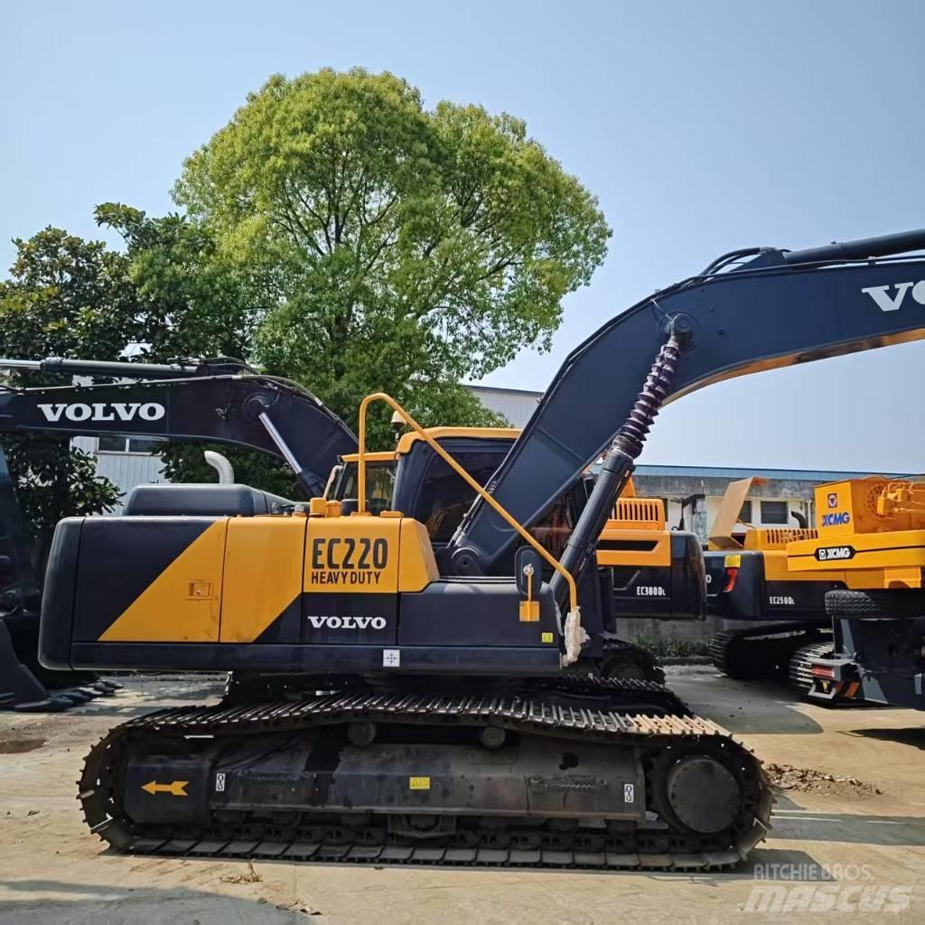 Volvo EC 220 Gravemaskiner på larvebånd