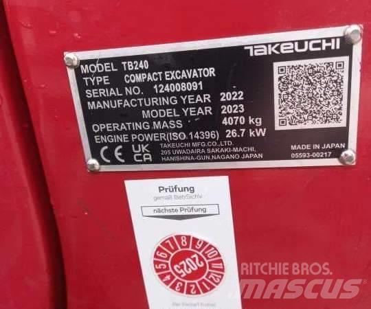 Takeuchi TB 240 DPF Minigravemaskiner