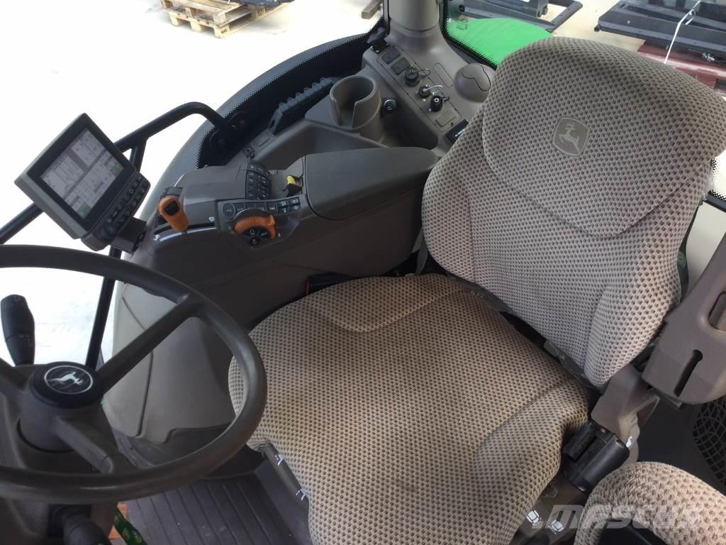 John Deere 6130R Traktorer
