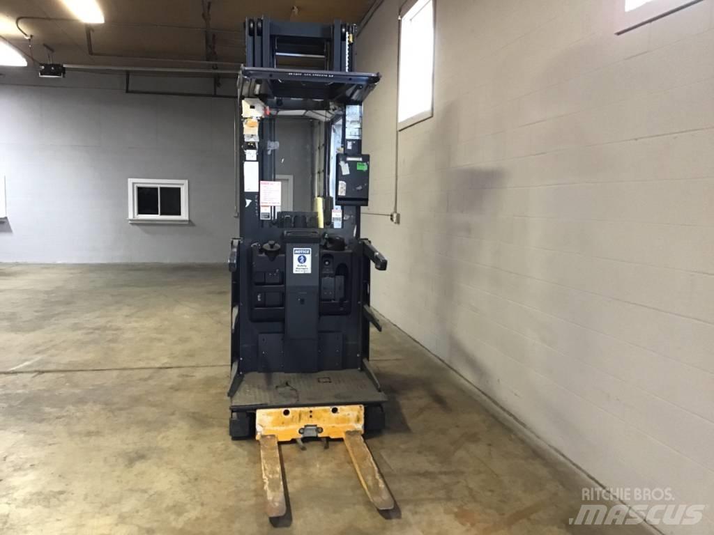 Jungheinrich EKS208 Plukketruck, medium