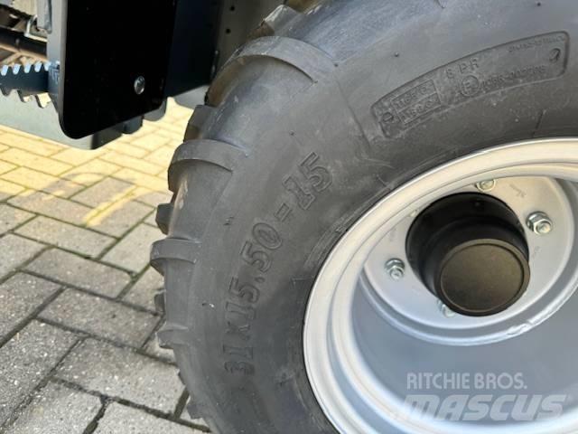 GiANT G2700 HD Læssemaskiner på hjul