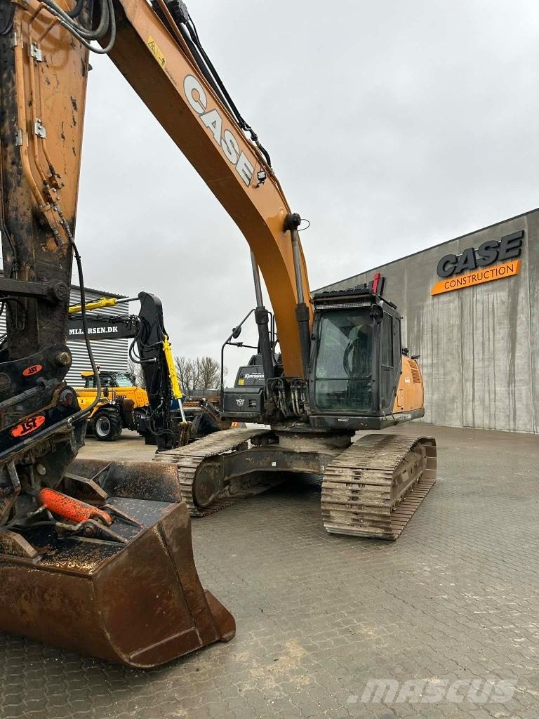 CASE CX300D Gravemaskiner på larvebånd