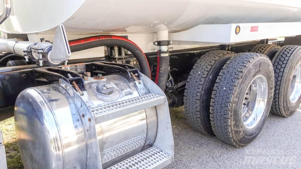 Peterbilt 579 Tankvogne - vand