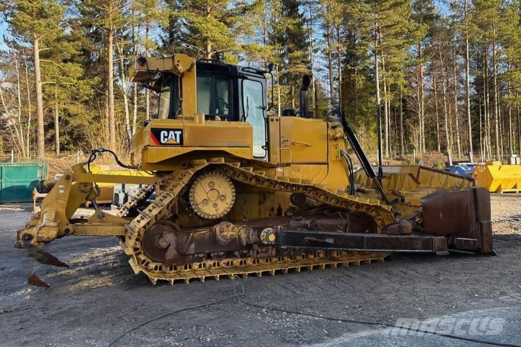 CAT D 6 T LGP Bulldozer på larvebånd