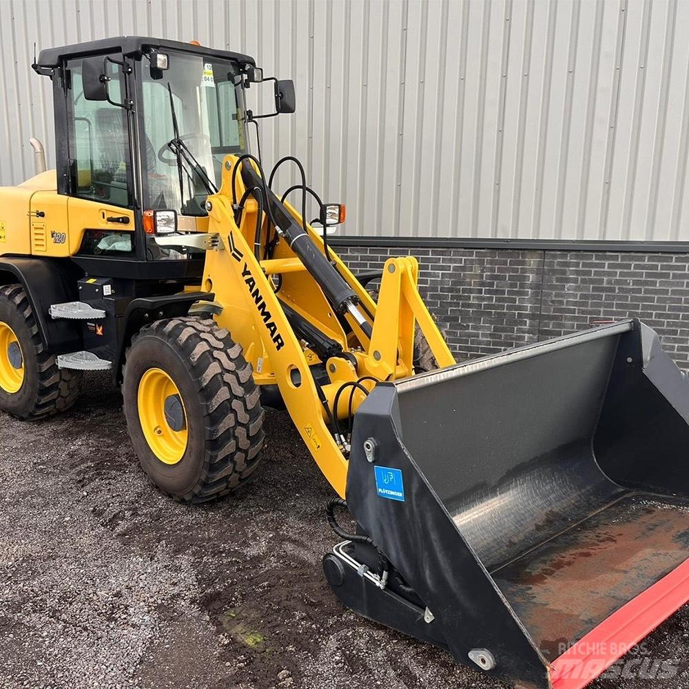 Yanmar V 120 Gravemaskiner på hjul