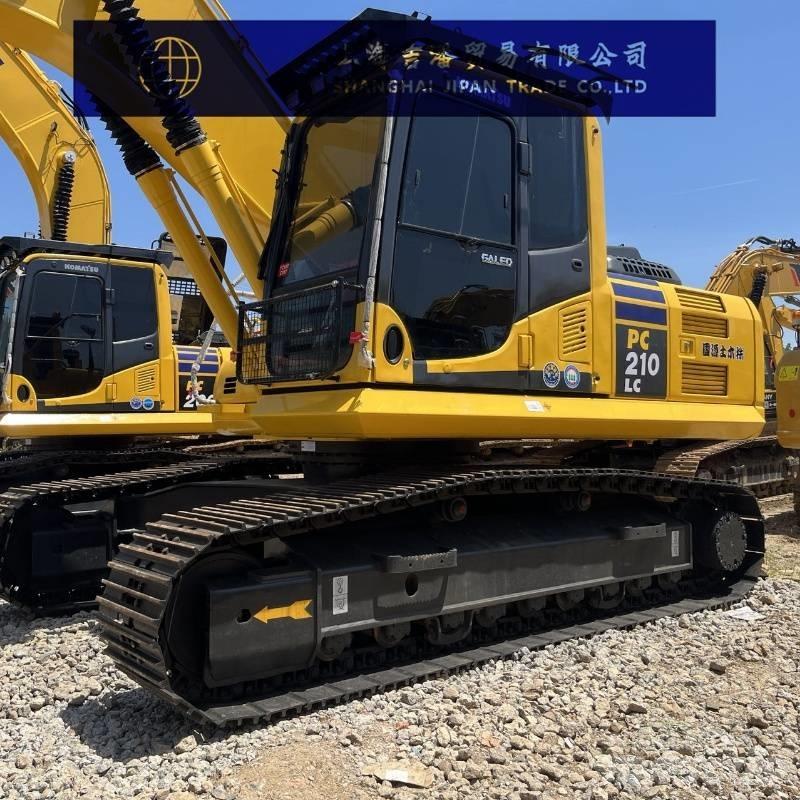 Komatsu PC 210 Gravemaskiner på larvebånd