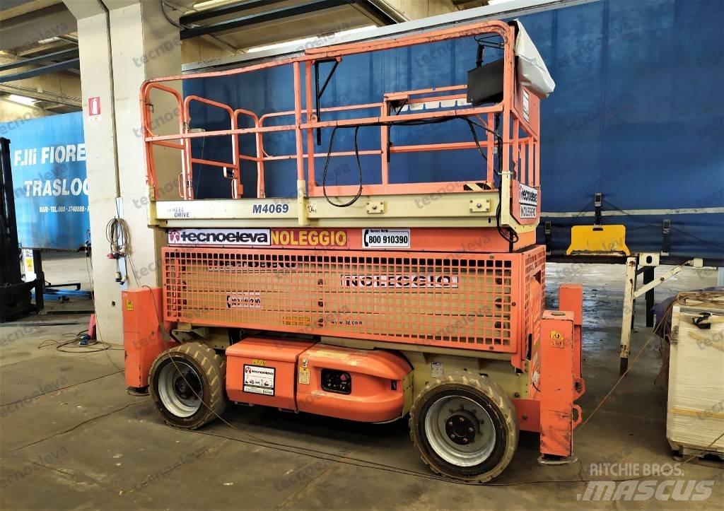 JLG M 4069 Saxlifte