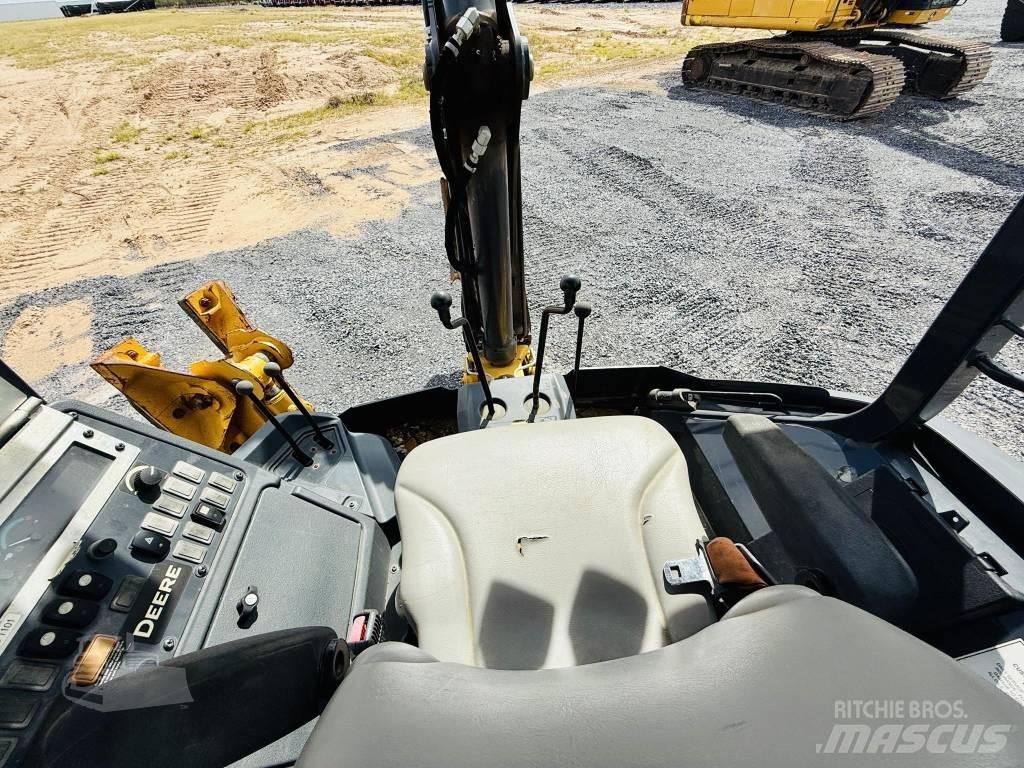 DEERE 310L EP Rendegravere