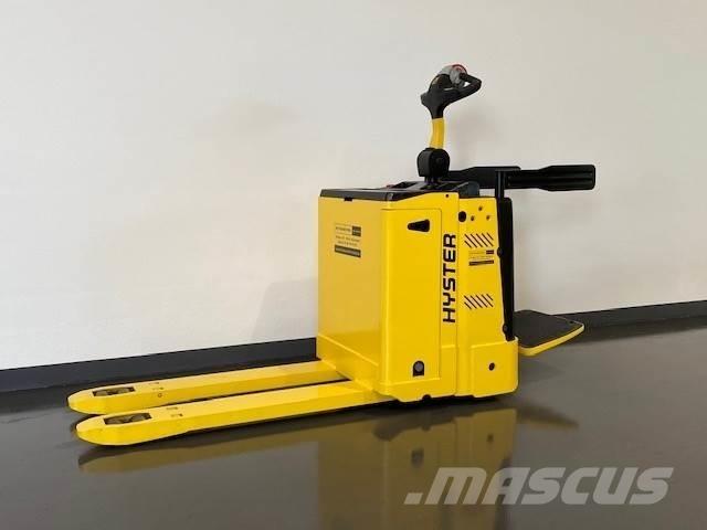 Hyster P2.0S FBW Gaffelstabler med gående fører