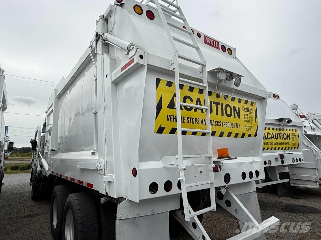 Mack MRU 613 Renovationslastbiler