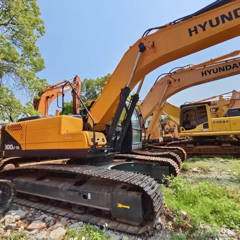 Hyundai Robex 300 LC Gravemaskiner på larvebånd