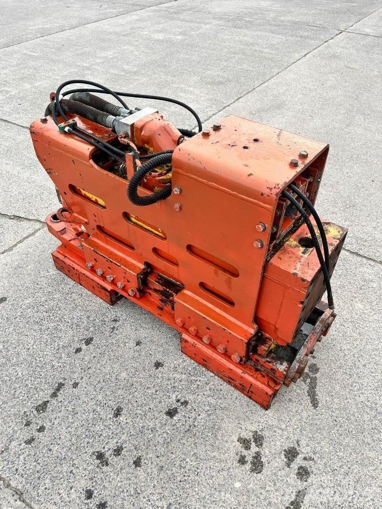 ABI TM 12/15 Pæle- og rammemaskiner