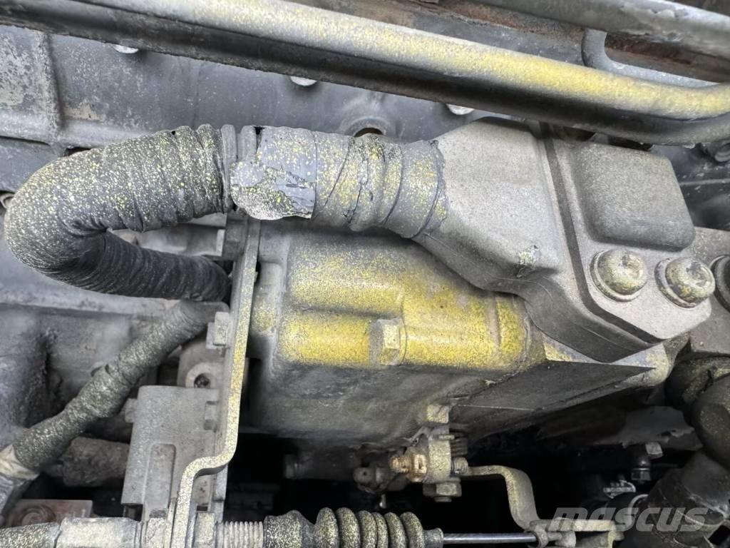 Sumitomo SH200 Gravemaskiner på larvebånd