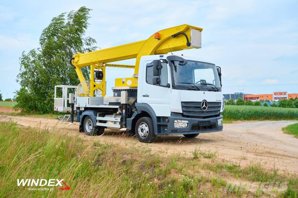 Palfinger P 300 KS Lastbilmonterede lifte