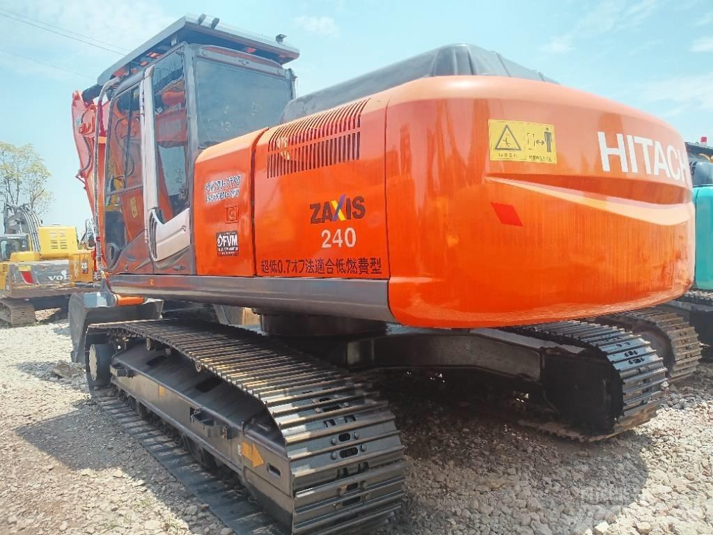 Hitachi ZX 240 Gravemaskiner på larvebånd