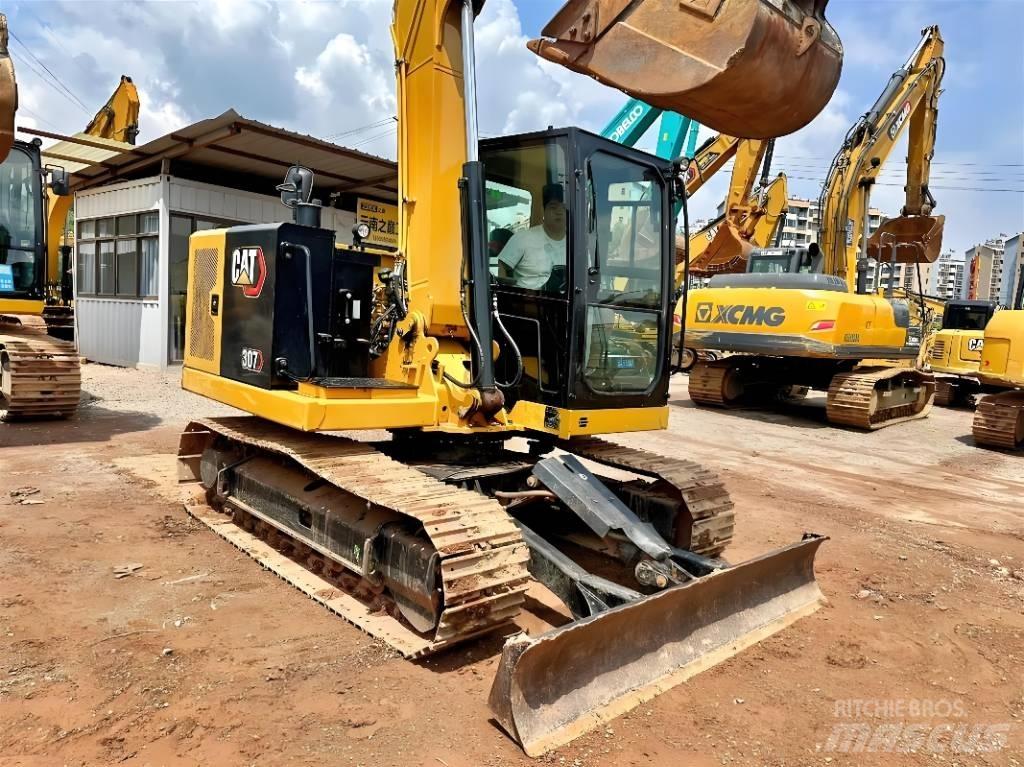 CAT 307 Minigravemaskiner