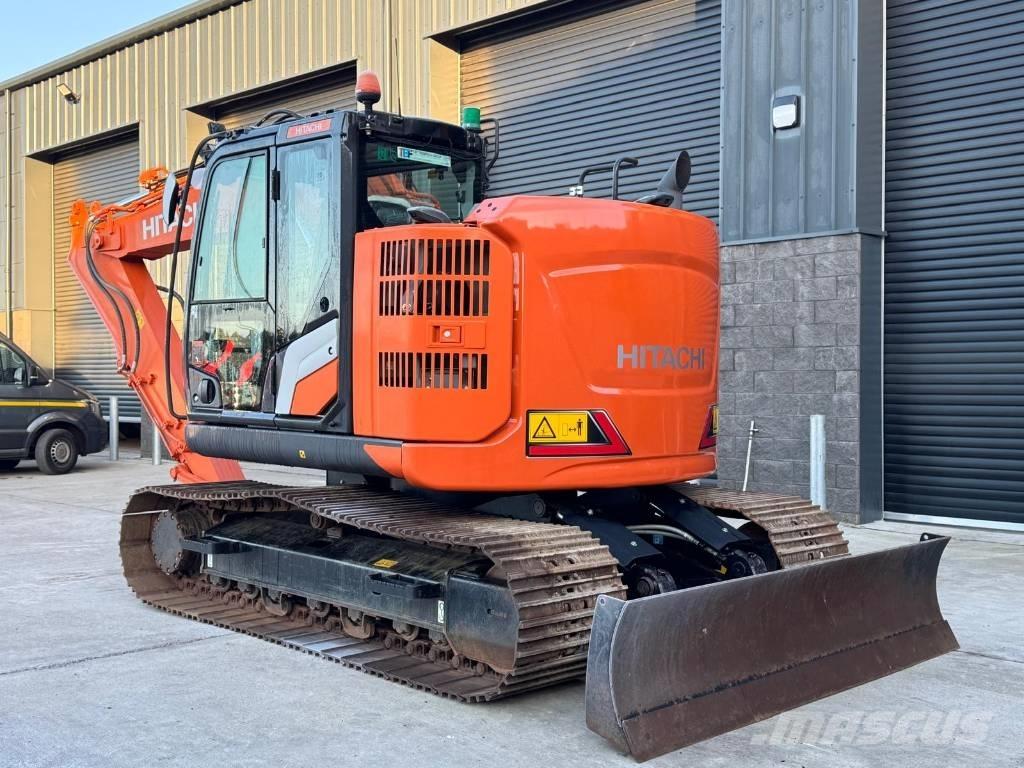 Hitachi ZX 135 US-7 Gravemaskiner på larvebånd