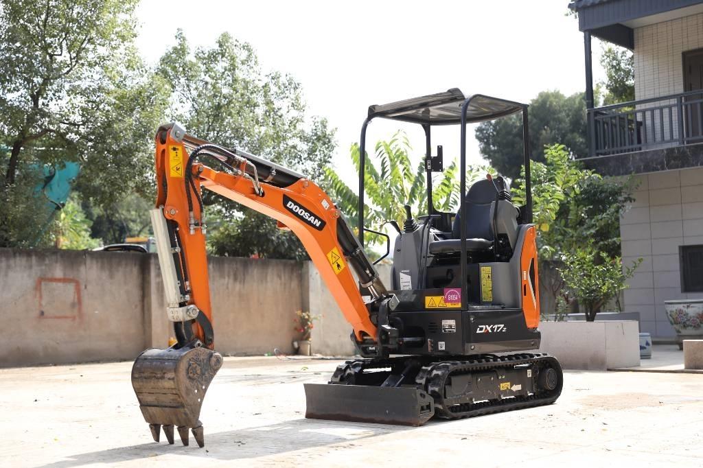 Doosan DX 17 Gravemaskiner på larvebånd