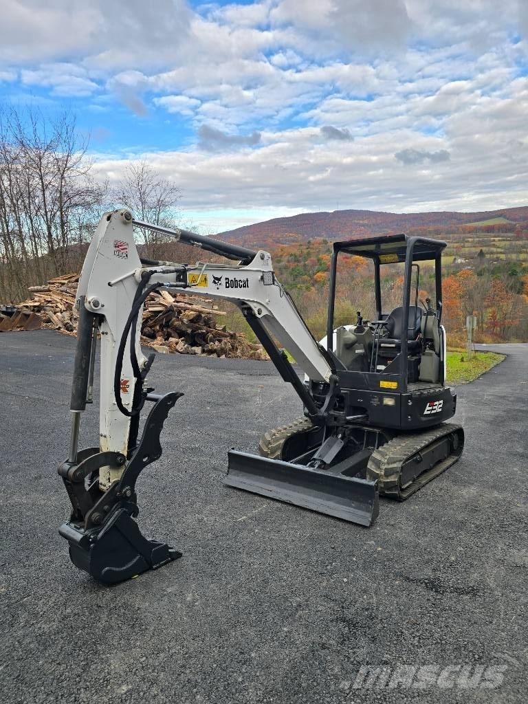 Bobcat E 32 Minigravemaskiner