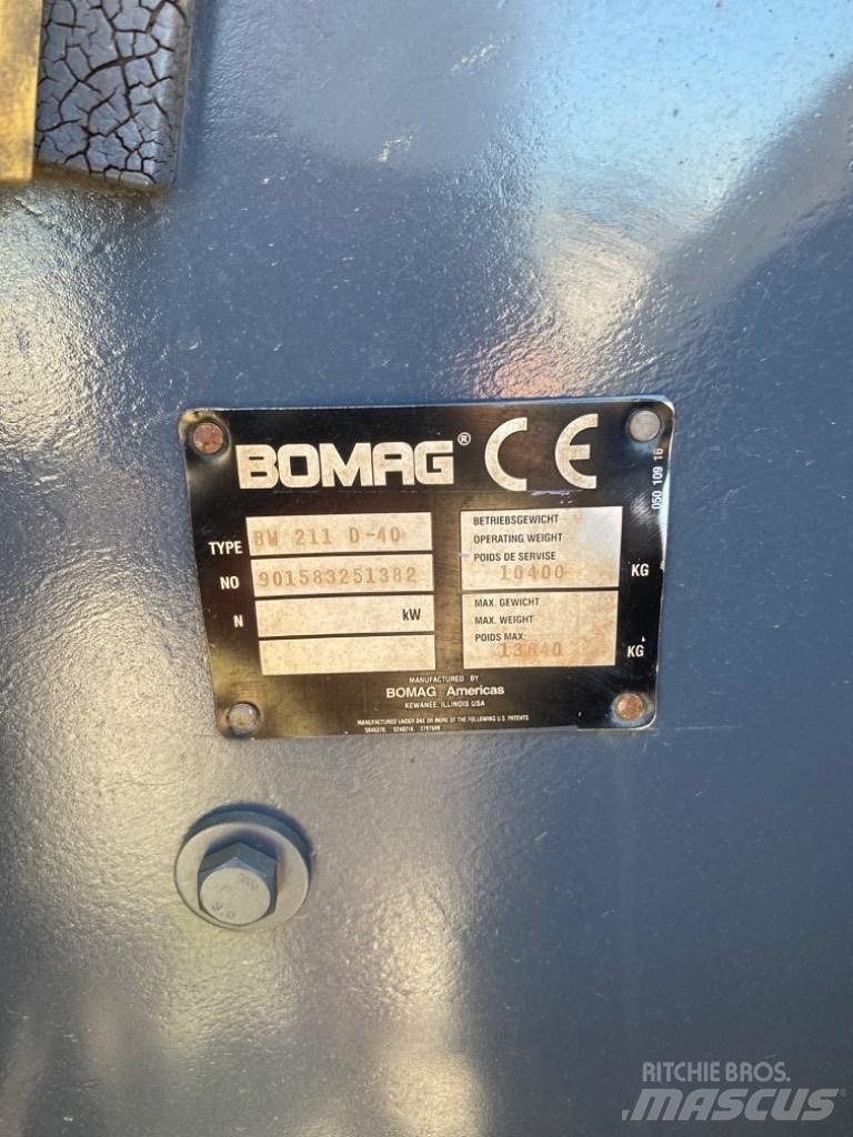 Bomag BW 211 D-40 Kombi tromle