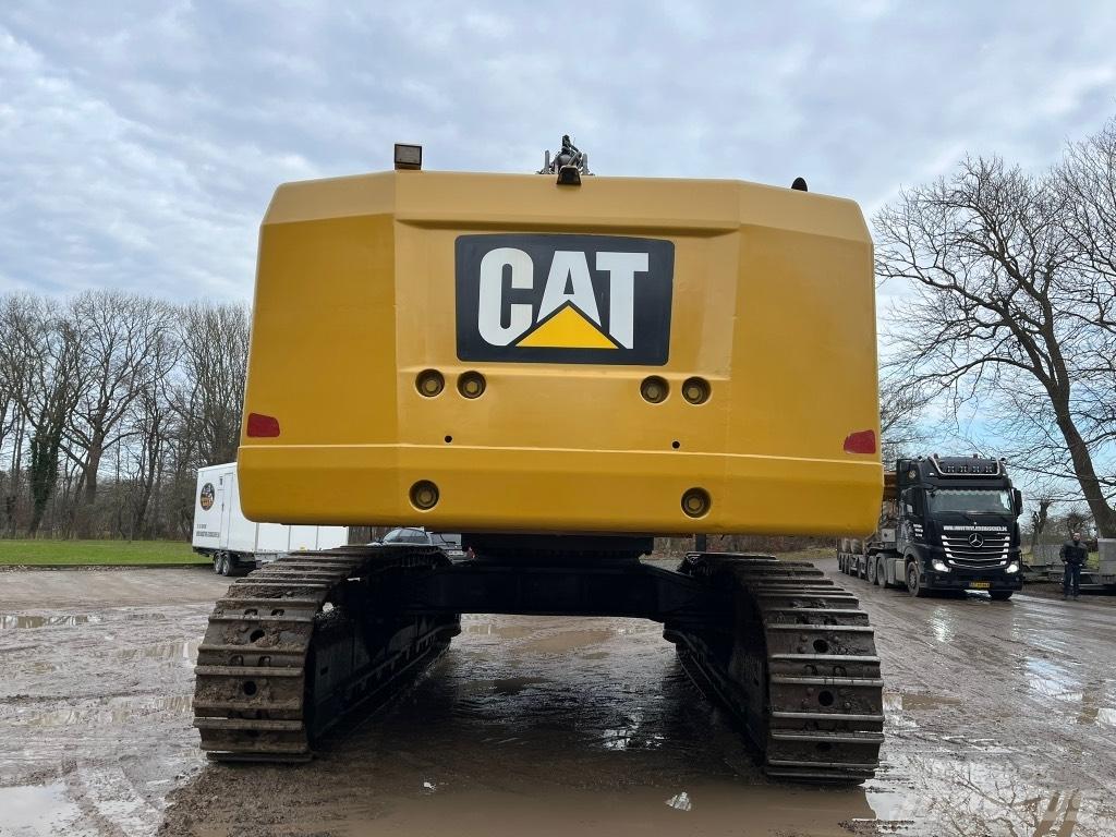 CAT 374 F L Gravemaskiner på larvebånd
