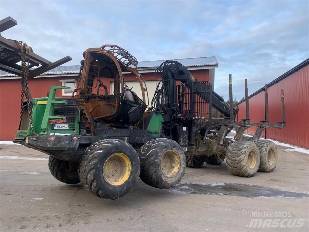 John Deere 1010E Udkørselsmaskiner