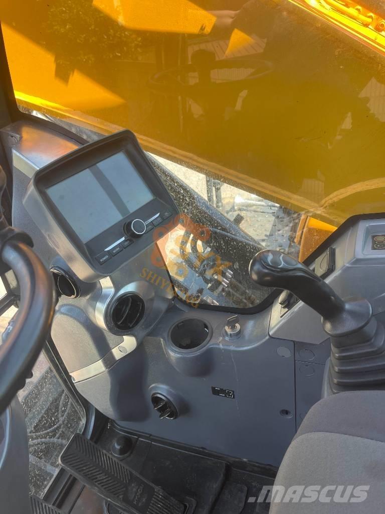 Hyundai 210W-9 Gravemaskiner på hjul