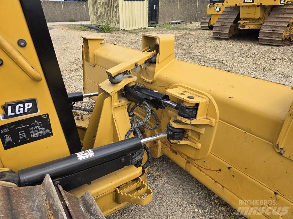 CAT D 3 LGP Bulldozer på larvebånd