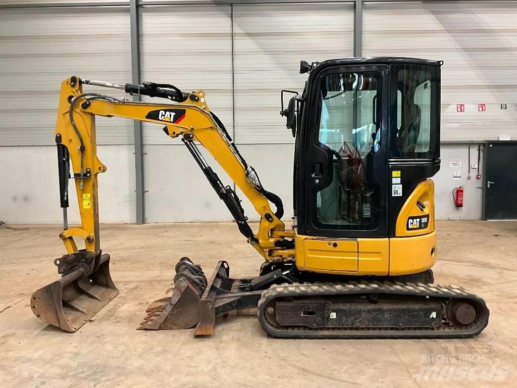 CAT 303 E Gravemaskiner på larvebånd