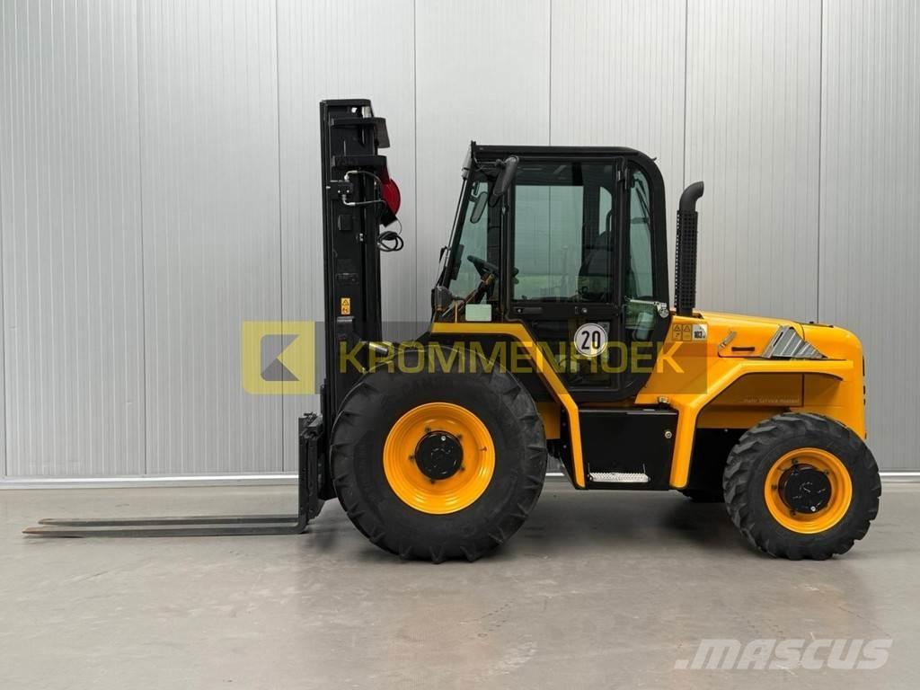 JCB 940 Terrængående gaffeltruck