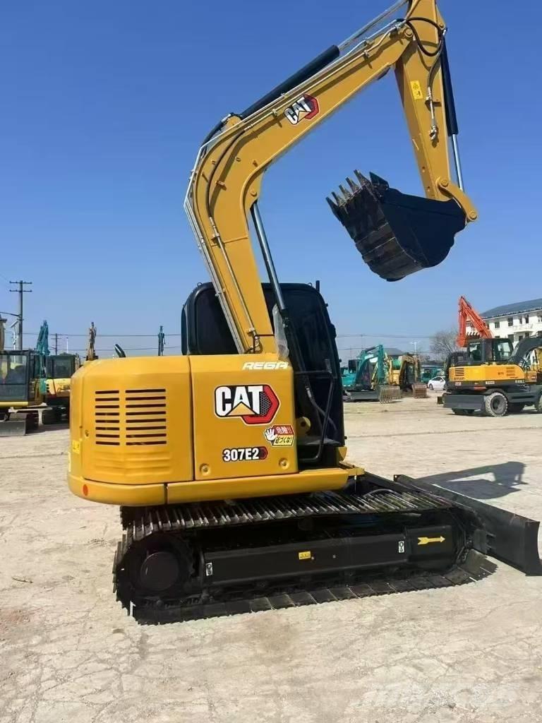 CAT 307E2 Gravemaskiner på larvebånd