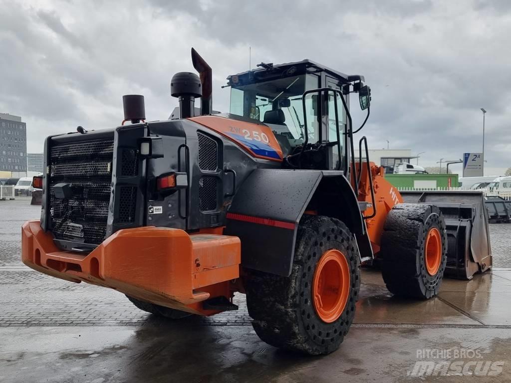 Hitachi ZW 250 Læssemaskiner på hjul