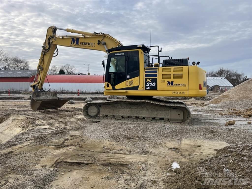 Komatsu PC210LC-11 Gravemaskiner på larvebånd