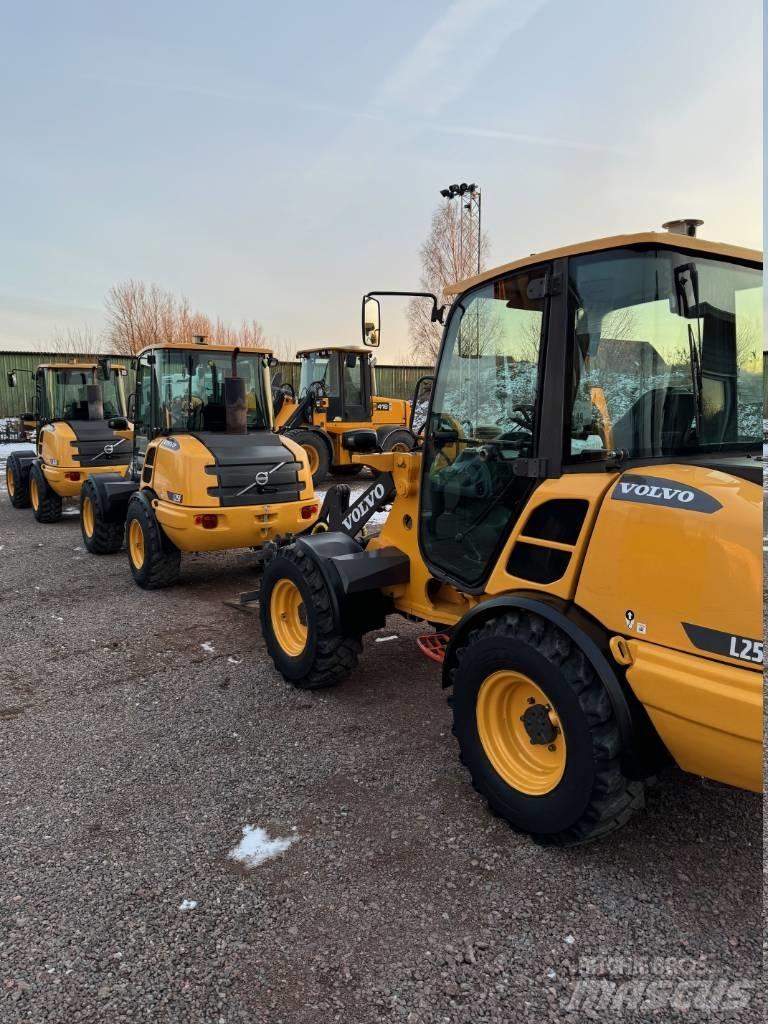 Volvo L 25 F Læssemaskiner på hjul